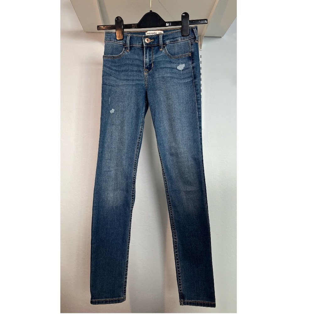 Abercrombie Kids Dark wash jeans, size 11/12 (kids)